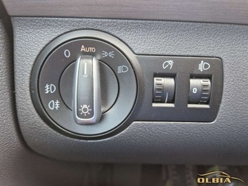 Volkswagen Touran II 1.2 105KM 2011 Volkswagen Touran 1,2 Tsi Komplet Kluczy Hak Czujniki Parkowania Alufelgi, zdjęcie 27