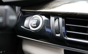 BMW X5 F15 2016 BMW X5 xDrive30d 258 KM 4x4 FV23 Bogata wersja Gwarancja od RiA, zdjęcie 29