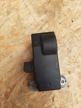 BLOKADA KOLUMNY KIEROWNICZEJ VW PASSAT 3C0905861J