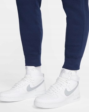 SPODNIE DRESOWE MĘSKIE NIKE FLEECE SWOOSH