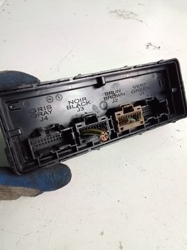 M594 ŘÍZENÍ VENTILACE KLIMATIZACE OPEL MERIVA B 13579092