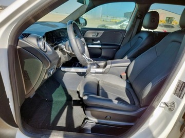 Mercedes GLB 2021 Mercedes-Benz GLB 250 2021 2.0l 2.0 Benzyna 221KM, zdjęcie 7