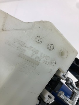 BMW F46 KLIKA KEYLESS B45 LEVÝ ZADNÍ 7316363