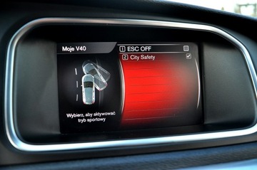 Volvo V40 II Hatchback Facelifting 2.0 D2 120KM 2017 Volvo V40 LiFt Full Led R-Design Digital Alcantara, zdjęcie 30