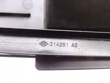 RENAULT MASTER II 98- НАПРАВЛЯЮЩАЯ ОКНА СПЕРЕДИ СЛЕВА