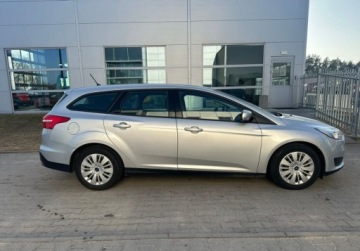 Ford Focus III Kombi Facelifting 1.5 TDCi 120KM 2018 Ford Focus 1,5 TDCi 120km, Salon Polska, FV 23 1.5 Diesel 120KM, zdjęcie 6