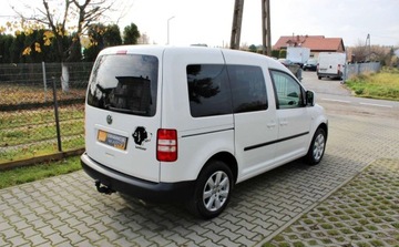 Volkswagen Caddy III Kombi Facelifting 1.6 TDI 102KM 2013 Volkswagen Caddy 1.6d Klimatyzacja Alufelgi Hak Gwarancja 1 rok w cenie, zdjęcie 4