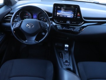 Toyota C-HR I Crossover 1.8 Hybrid 122KM 2017 Toyota C-HR 1.8 Hybrid, Salon Polska, Serwis ASO, zdjęcie 6