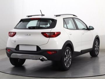 Kia Stonic I Crossover Facelifting 1.0 T-GDI 100KM 2023 Kia Stonic 1.0 T-GDI, Salon Polska, Serwis ASO, zdjęcie 4