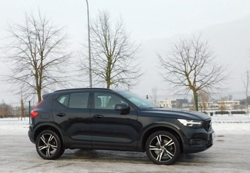 Volvo XC40 Crossover Facelifting 2.0 B4 197KM 2022 Volvo XC 40 2.0T R-Design z Gwarancja Model 2022r 2.0 Benzyna 197KM, zdjęcie 18