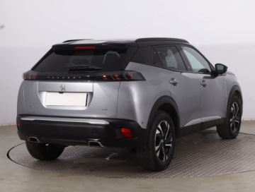 Peugeot 2008 II SUV 1.2 PureTech 130KM 2023 Peugeot 2008 1.2 PureTech, Salon Polska, zdjęcie 4