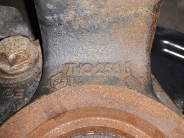 VW T6 2.0 TĚHLICE KOTOUČ TŘMEN PŘEDNÍ PRAVÁ 4X4