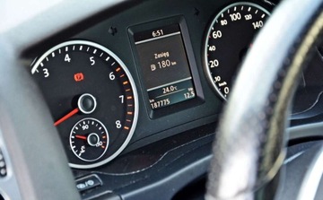 Volkswagen Tiguan I SUV Facelifting 2.0 TSI 180KM 2012 Volkswagen Tiguan R-Line, Klimatyzacja,4x4, Podgrzewane fotele, Park Assis, zdjęcie 17