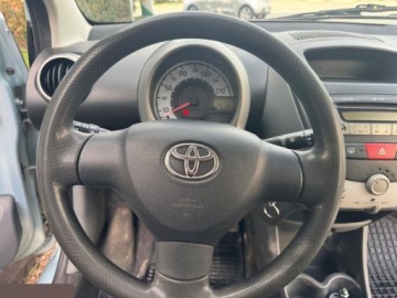 Toyota Aygo I Hatchback 3d 1.0 VVT-i 68KM 2007 Toyota Aygo City 1.0 benzyna 68KM 207r, zdjęcie 13