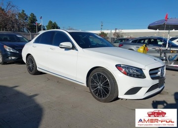 Mercedes Klasa C W206 Limuzyna 2.0 300 258KM 2021 Mercedes-Benz Klasa C MERCEDES-BENZ C 300 SEDAN 2.0 Benzyna 259KM