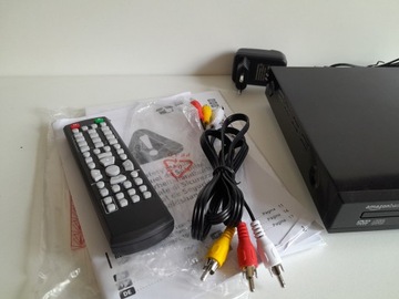 Мини-DVD-плеер AmazonBasics KDP-201 (1)