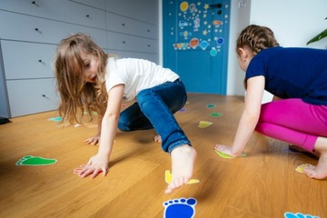 NAKLEJKI NA PODŁOGĘ ŚCIEŻKA RUCHU RĄCZKI STÓPKI