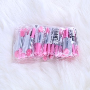 МИНИ КОСМЕТИЧЕСКАЯ ШПАТЕЛЯ ДЛЯ КРЕМ-МАСОК 1 ШТ.