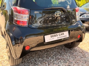Toyota iQ 1.4 TD 90KM 2011 Toyota iQ Swietny stan Bogate wyposazenie Zawraca w miejscu 1.4 90KM, zdjęcie 9