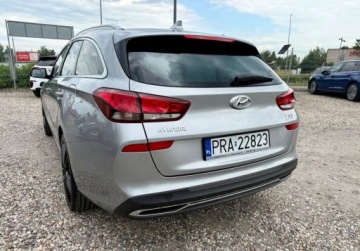 Hyundai i30 III Wagon Facelifting 1.5 T-GDI 48V 160KM 2022 Hyundai i30 1.5T-gdi 160Ps FULL LED Navi Kamera Extra stan 1.5 Benzyna, zdjęcie 19