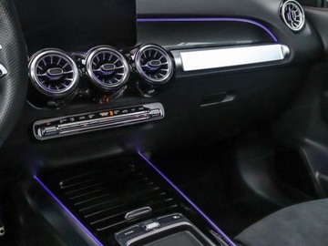 Mercedes GLB SUV 2.0 220d 190KM 2025 MERCEDES-BENZ GLB 220 d 4-Matic AMG Line 2.0 (190KM) 2025, zdjęcie 5