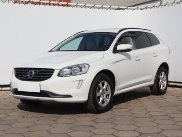 Volvo XC60 I SUV Facelifting 2.0 D4 DRIVE-E 181KM 2015 Volvo XC60 D4, Salon Polska, Serwis ASO, 178 KM, zdjęcie 1