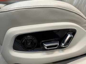 Audi A8 D5 Sedan 3.0 50 TDI 286KM 2017 Audi A8 A8 50 TDI Quattro *Kamera 360, B&amp;O, Matrix, zdjęcie 24