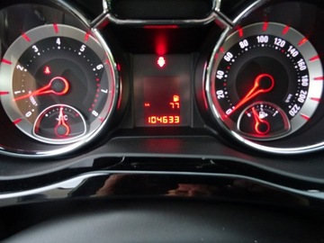Opel Adam Hatchback 1.4 100KM 2013 Opel Adam Samochód z polskiego salonu z silnikiem 1.4 100KM, zdjęcie 13