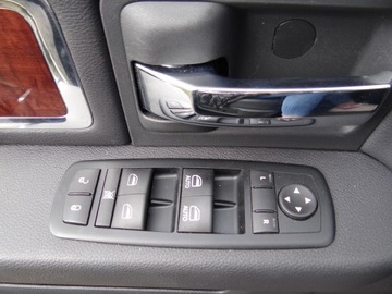 Dodge Ram IV 2011 Dodge RAM LARAMI 5.7l,401 KM 2011r 4x4 automat HAK, zdjęcie 13