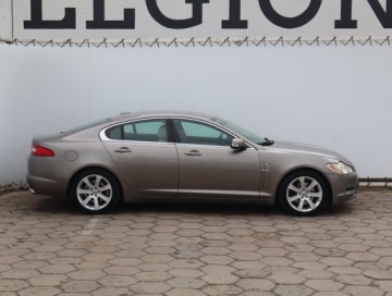 Jaguar XF I Sedan 2.7 BiTurbo D 207KM 2008 Jaguar XF 2.7 D, 203 KM, Automat, Navi, Xenon, zdjęcie 5