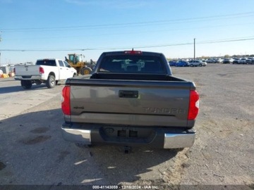Toyota Tundra II 2021 Toyota Tundra 2021r., SR5, od ubezpieczalni 5.7 Benzyna 381KM, zdjęcie 5