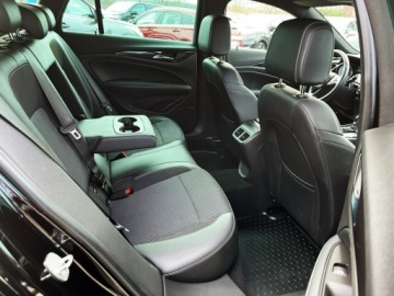 Opel Insignia II Sports Tourer Facelifting 2.0 Diesel 174KM 2021 Opel Insignia Salon Pl / Bezwypadkowy / Automat, zdjęcie 31