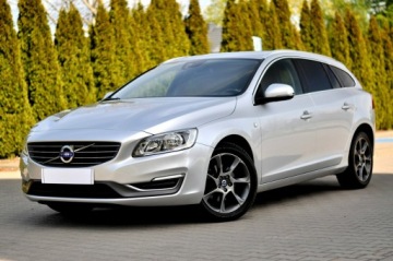 Volvo V60 I Kombi Facelifting 1.6 D2 115KM 2014 Volvo V60 Ocean Race Led Navi Skóra Full Opcja, zdjęcie 1