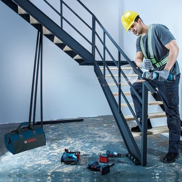 БОЛЬШАЯ СУМКА ДЛЯ ИНСТРУМЕНТОВ BOSCH.