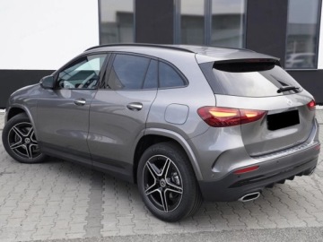 Mercedes GLA II Off-roader Facelifting 2.0 220 190KM 2026 MERCEDES-BENZ GLA 220 4-Matic AMG Line 2.0 (190KM) 2026, zdjęcie 3