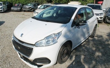 Peugeot 208 I 2018 Peugeot 208 1.2 Benzyna 68KM