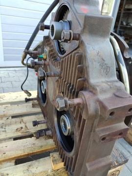 РЕДУКТОР LIEBHERR PVG 450C 453 REGEN.