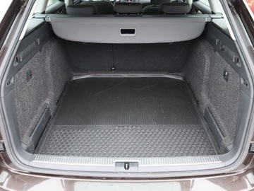 Skoda Superb III Kombi 1.8 TSI 180KM 2017 Skoda Superb 1.8 TSI, Salon Polska, Serwis ASO, zdjęcie 13