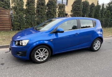 Chevrolet Aveo T300 Hatchback 5d 1.6 115KM 2011 Chevrolet Aveo Chevrolet Aveo II (T300) 1.6 LTZ 1.6 Benzyna 115KM, zdjęcie 1