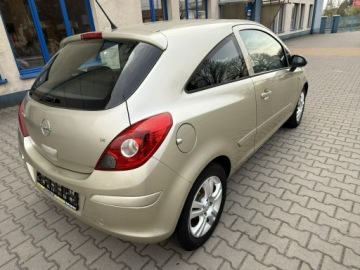 Opel Corsa D Hatchback 1.2 Twinport ECOTEC 80KM 2007 Opel Corsa D 1.2B 2007r Klimatyzacja Nawigacja, zdjęcie 6