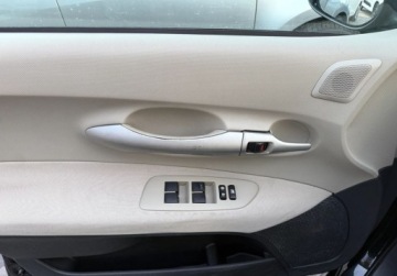 Toyota Auris I Hatchback 1.8 Valvematic 147KM 2009 Toyota Auris 147 KM, Xenony, salon Polska, serwis ASO 1.8 Benzyna 147KM, zdjęcie 9