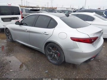 Alfa Romeo Giulia II Sedan 2.0 TBi 280KM 2017 Alfa Romeo Giulia 2017 r., 2,0L GIULIA TI AWD 2.0 Benzyna 280KM, zdjęcie 3