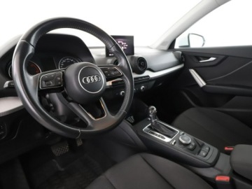 Audi Q2 SUV 2.0 TDI 150KM 2017 Audi Q2 4x4 automat navi grzane fotele klima auto, zdjęcie 13