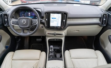 Volvo XC40 Crossover Facelifting 2.0 B5 250KM 2022 Volvo XC 40 Volvo XC40 2.0 B5 AWD 250KM Mild Hybrid 2.0 Benzyna 250KM, zdjęcie 8