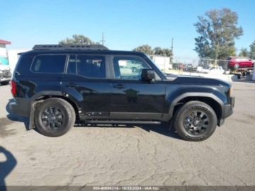 Toyota Land Cruiser VIII 2024 Toyota Land Cruiser First Edition, 2024r., 4x4, 2.4L 2.4 Benzyna 326KM, zdjęcie 4