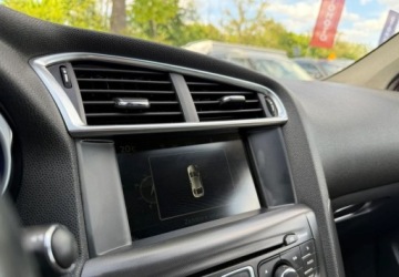 DS 4 I Hatchback (Citroen) 1.6 HDi 112KM 2013 Citroen DS4 Citroen DS4 1.6 HDi Chic 1.6 Diesel 112KM, zdjęcie 37