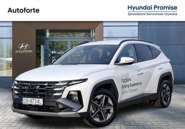 Hyundai Tucson IV SUV Facelifting 1.6 T-GDI 160KM 2024 Hyundai Tucson 1.6 T-GDI 6MT 160 KM Manualna 6-bieg. EXECUTIVE 2025 1.6