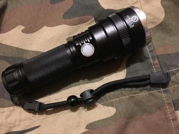 САМЫЙ МОЩНЫЙ USB-ФОНАРЬ XHP90 POWERBANK