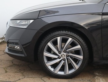 Skoda Octavia IV Liftback 1.5 TSI EVO 150KM 2021 Skoda Octavia 1.5 TSI e-tec, Salon Polska, zdjęcie 13