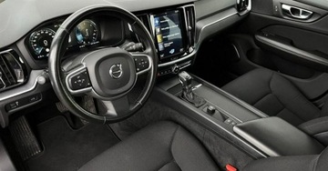 Volvo V60 II  Kombi 2.0 D3 150KM 2020 Volvo V60 Automat Virtualny kokpit Faktura VAT23 2.0 Diesel 150KM, zdjęcie 9